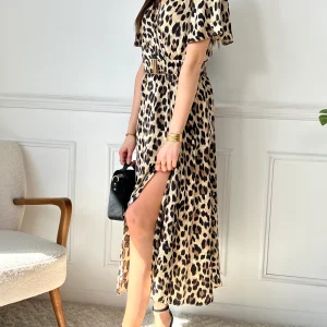 Robe léopard : Ivana