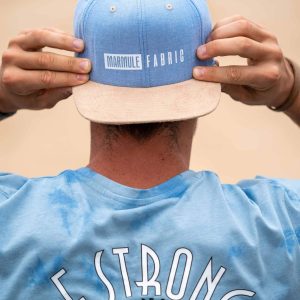 Casquette “Bleu ciel & Suède”