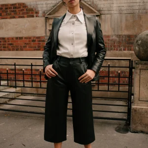 Le panta-court en cuir