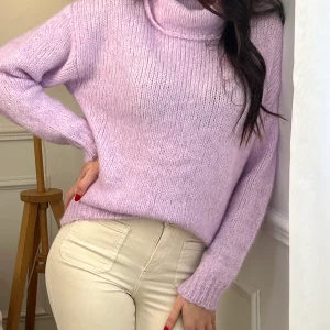 Pull col roulé lilas : Yse