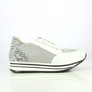 ZOE ZEBRE : la basket confortable et tendance